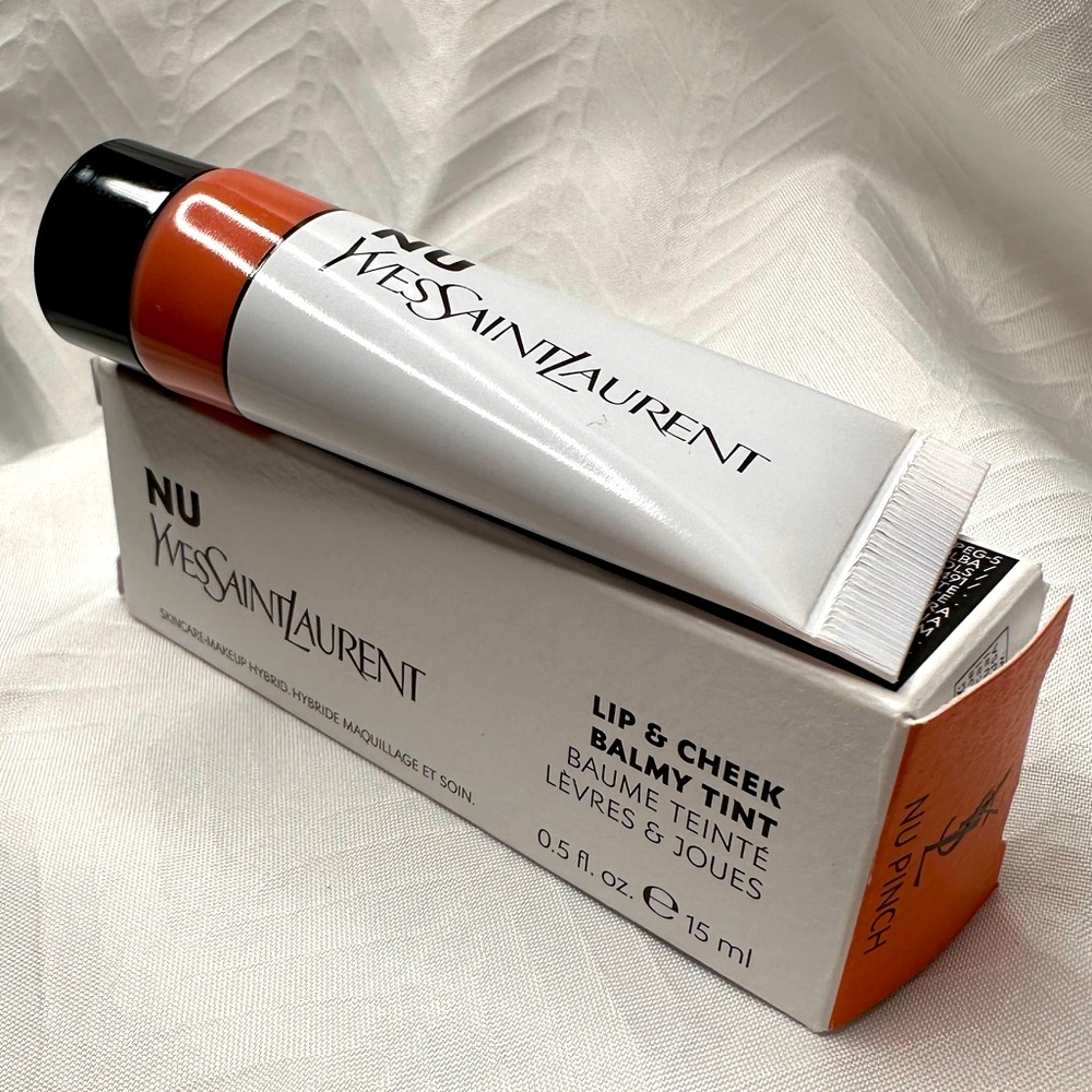 Yves Saint Laurent - NU LIP & CHEEK BALMY TINT with Hyaluronic Acid